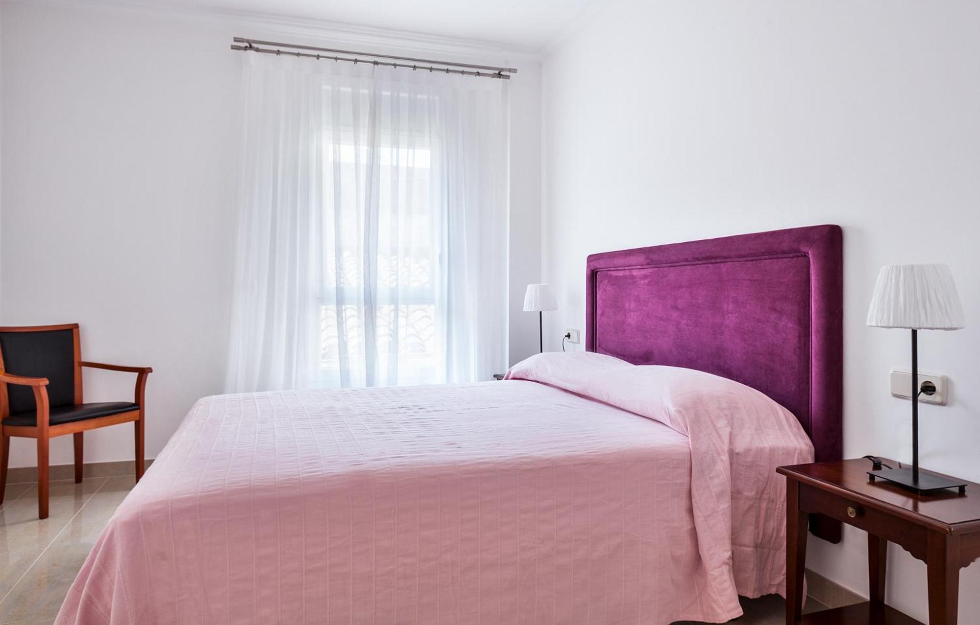 Apartamentos Sonido De Mar Roses Bilik gambar